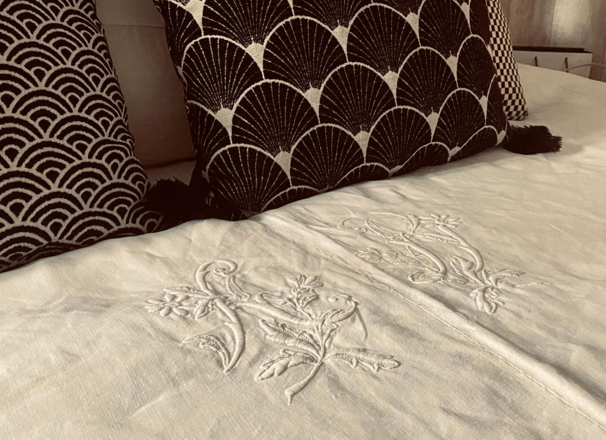 Bed and Breakfast La Poterie Carresse Екстер'єр фото